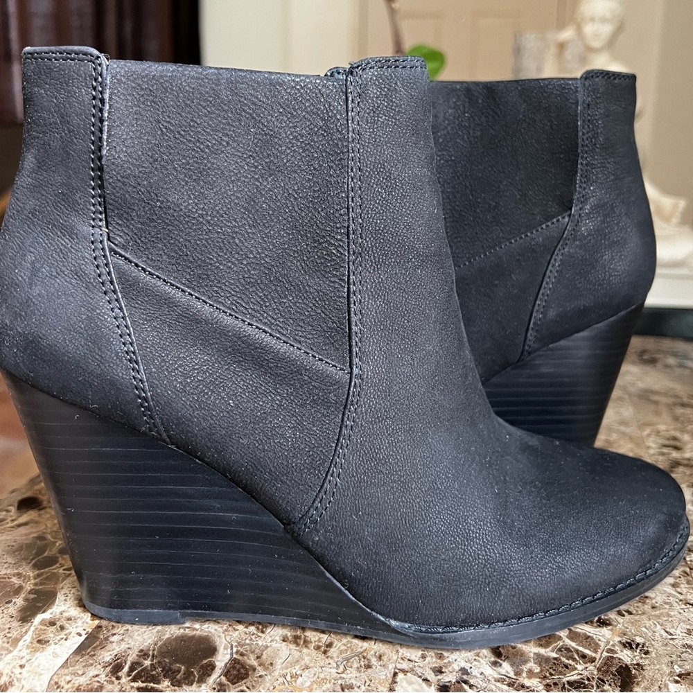 Jessica Simpson Black Ankle Booties with Wedge Heel